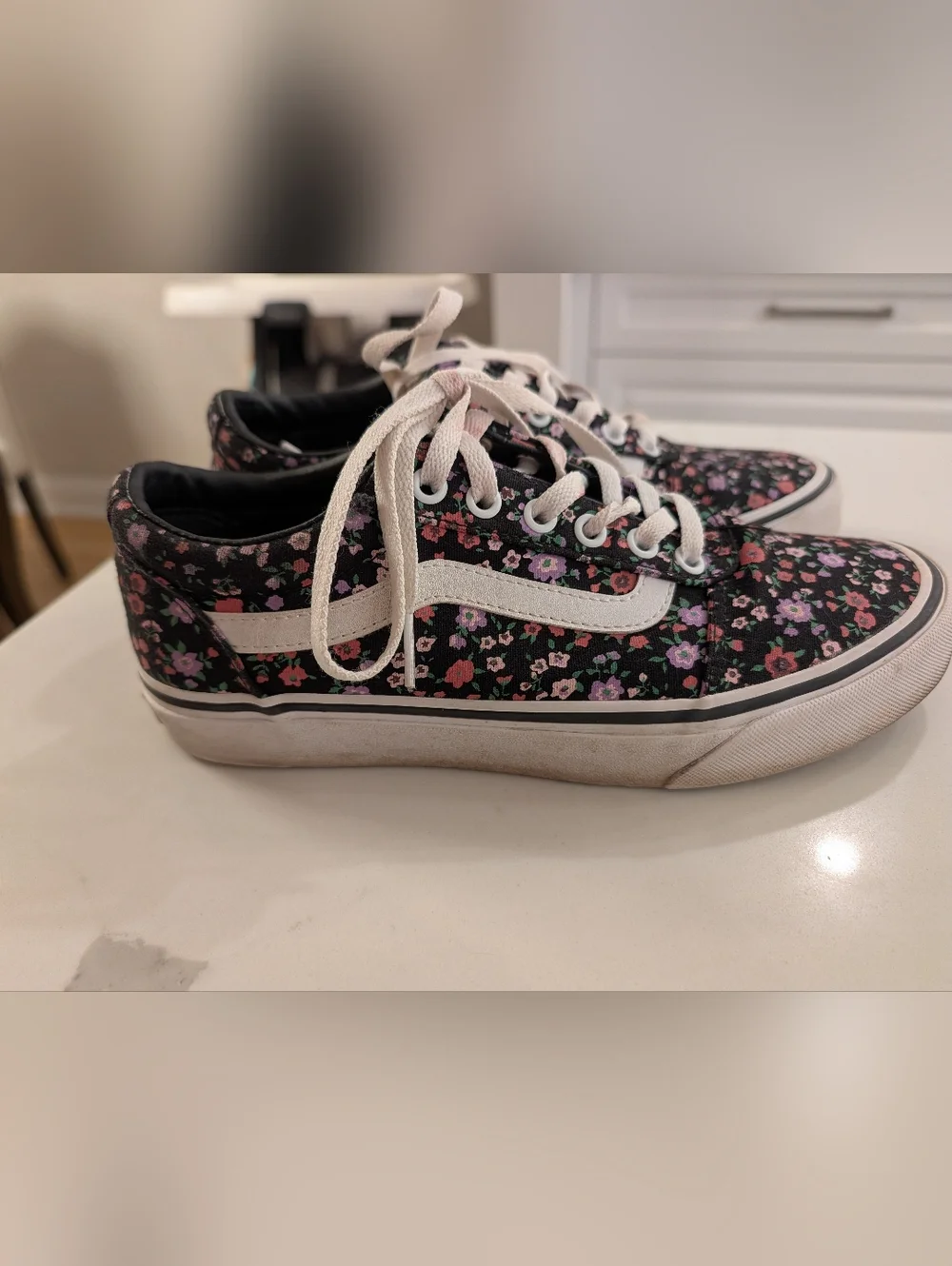Vans low top